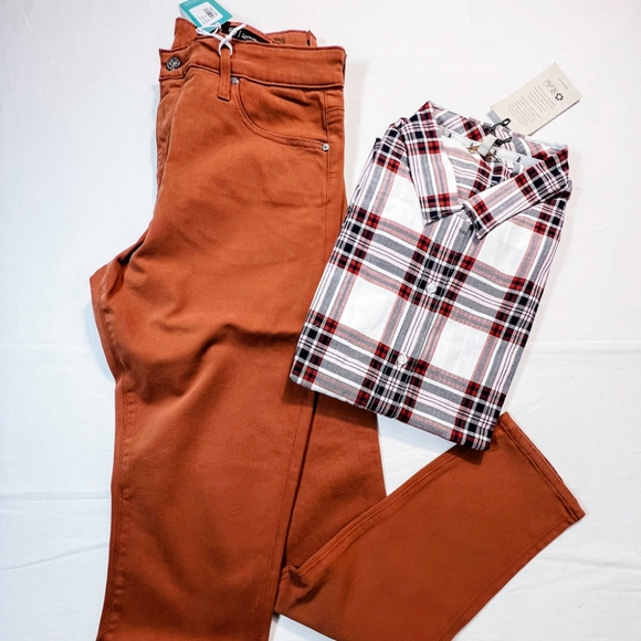 Ag Adriano Goldschmied Denim - SALE💗AG Adriano Goldschmied Sateen Farrah High Rise Skinny